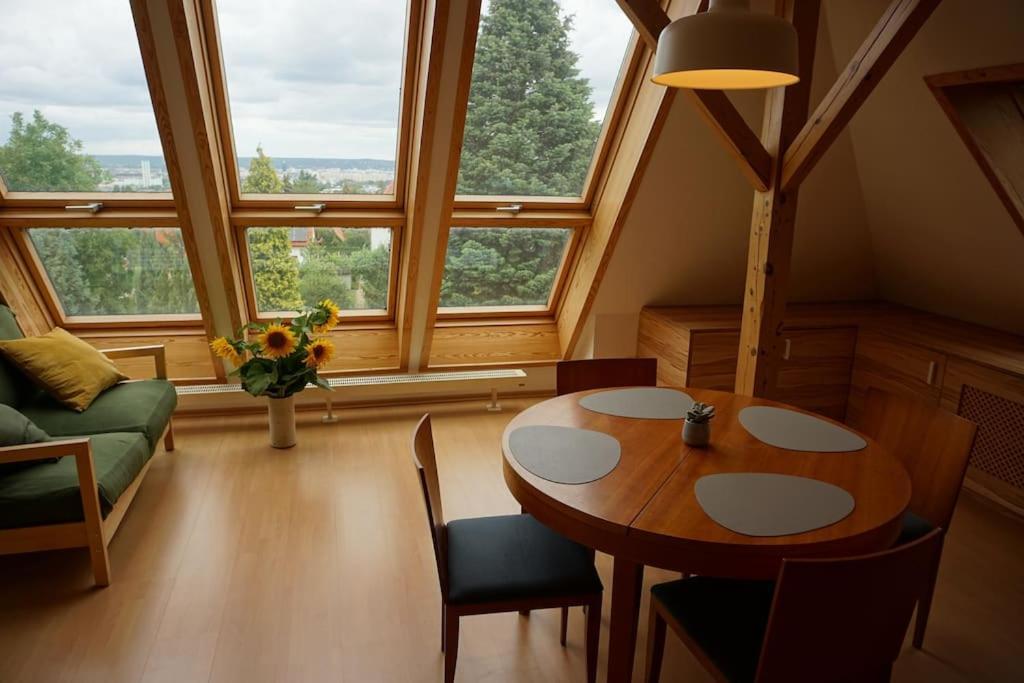 Apartment Mit Ausblick Im Dresdner Suedwesten Дрезден Экстерьер фото